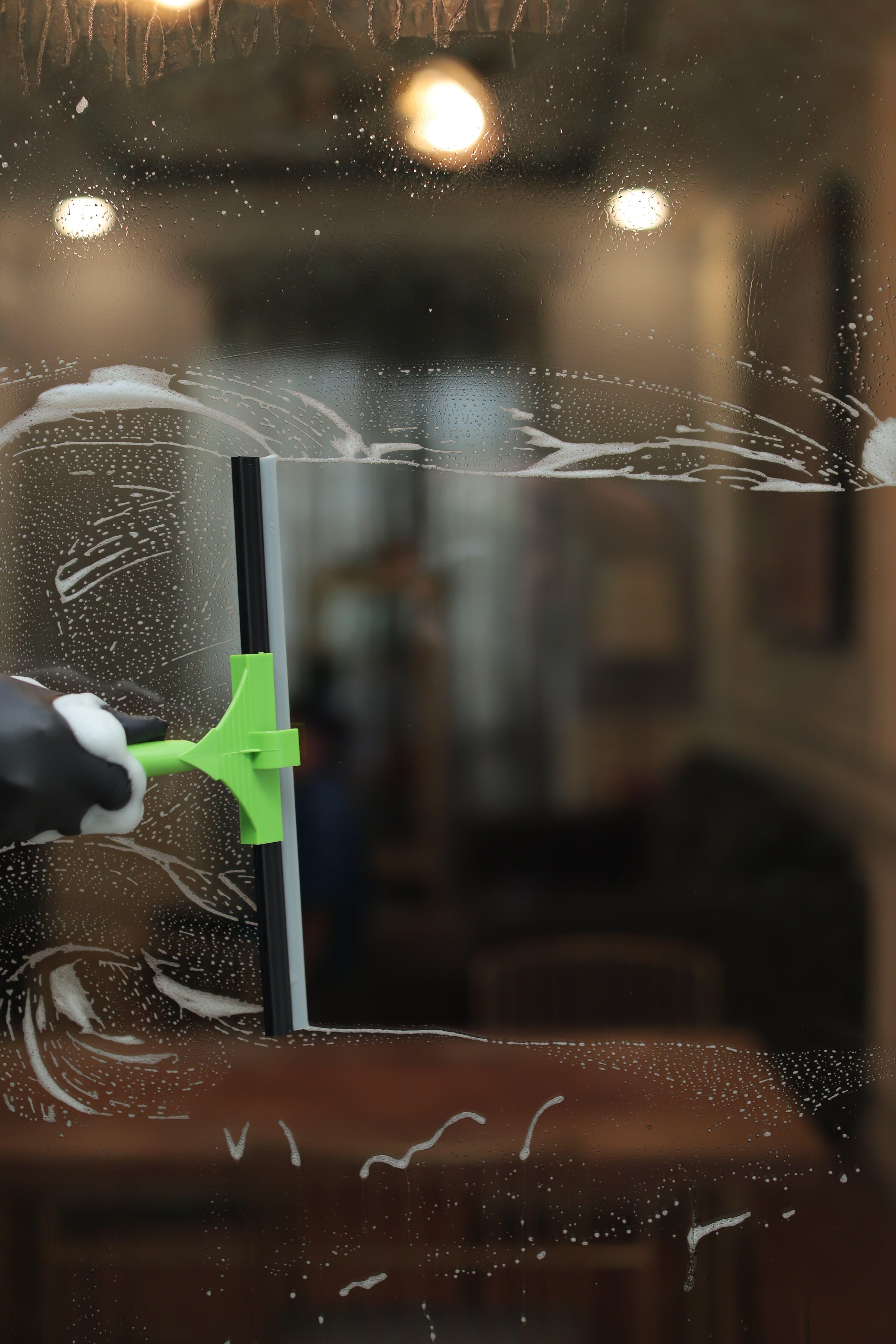 Deep Cleaning service - Professional cleaning process